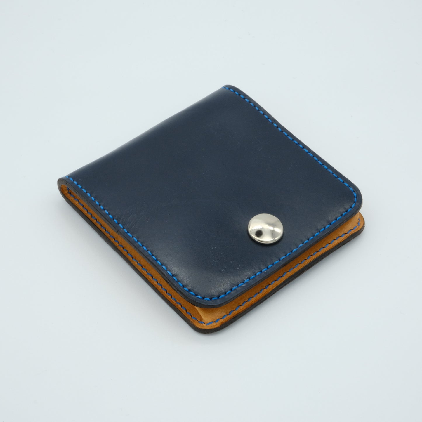 K.EZAWA 牛革ボックス型コインケース