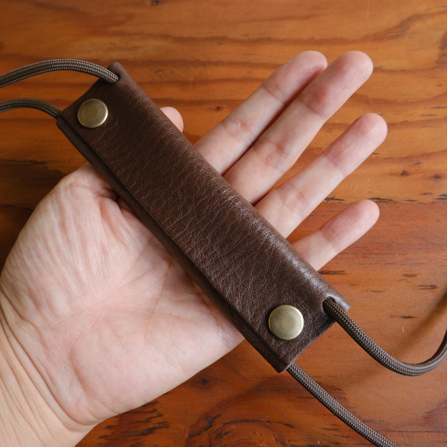 ENISICA ハンシカ・サコッシュ