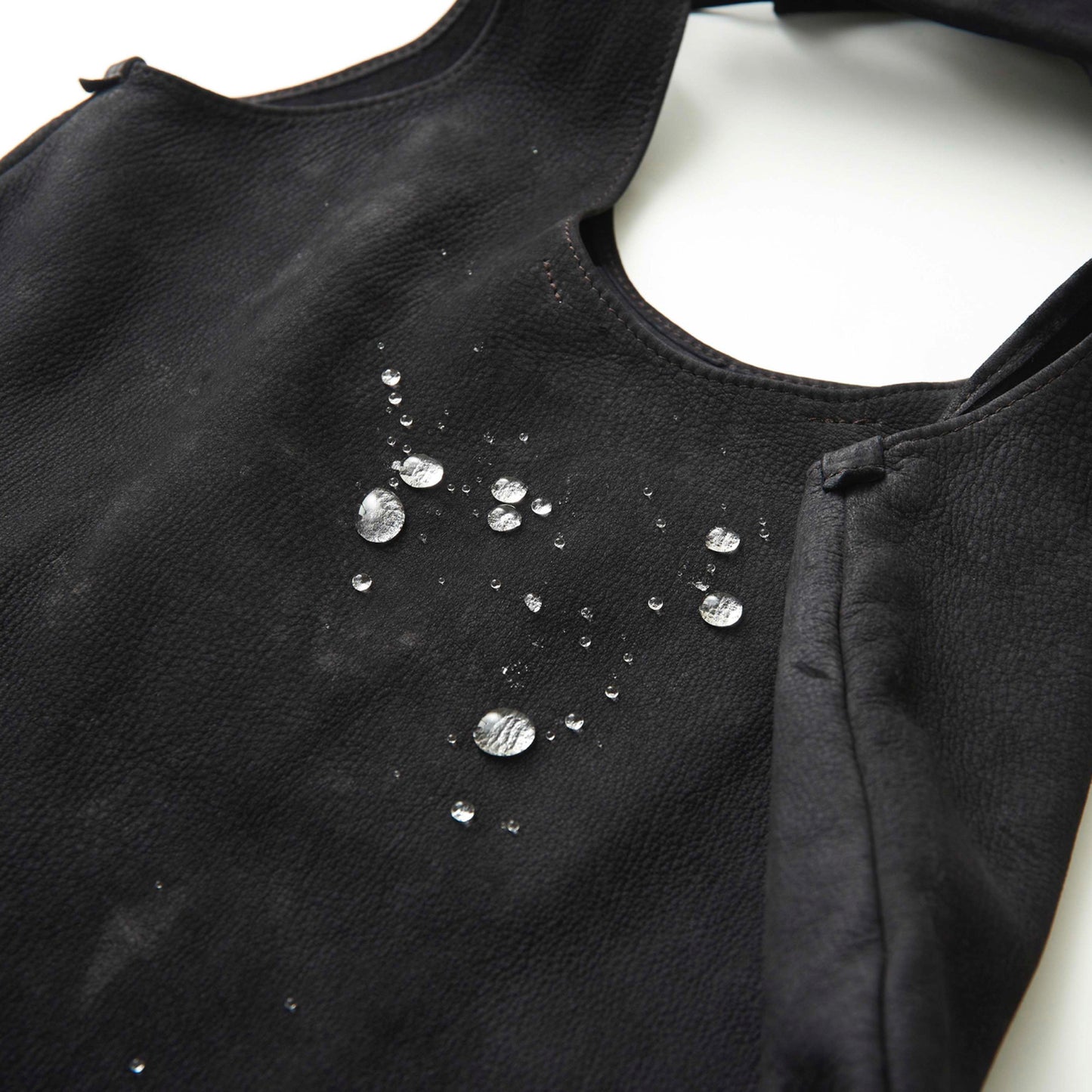 ENISICA ハンシカ・サコッシュ