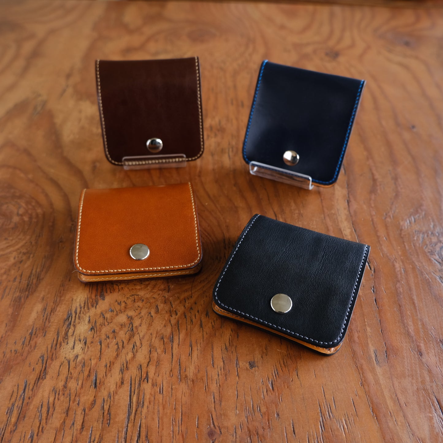 K.EZAWA 牛革ボックス型コインケース