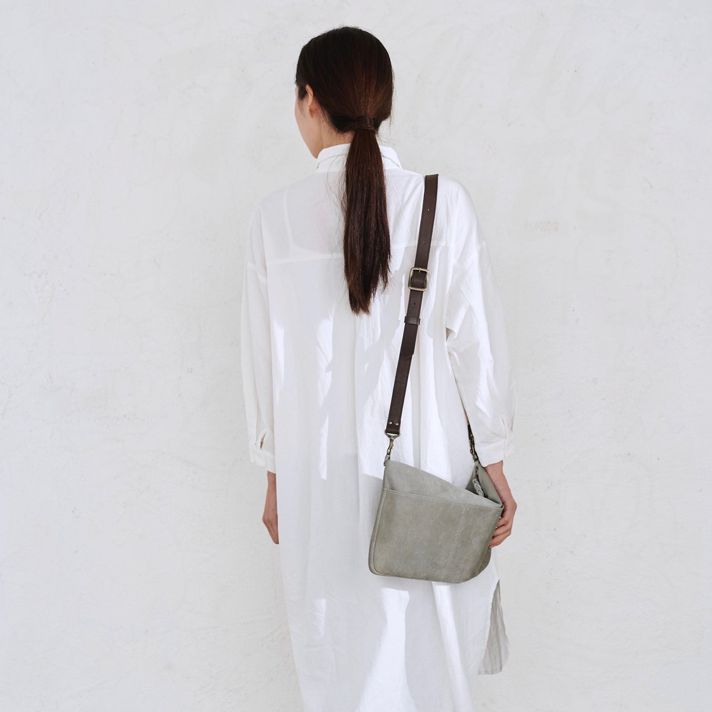 ENISICA ハンシカ・サコッシュ