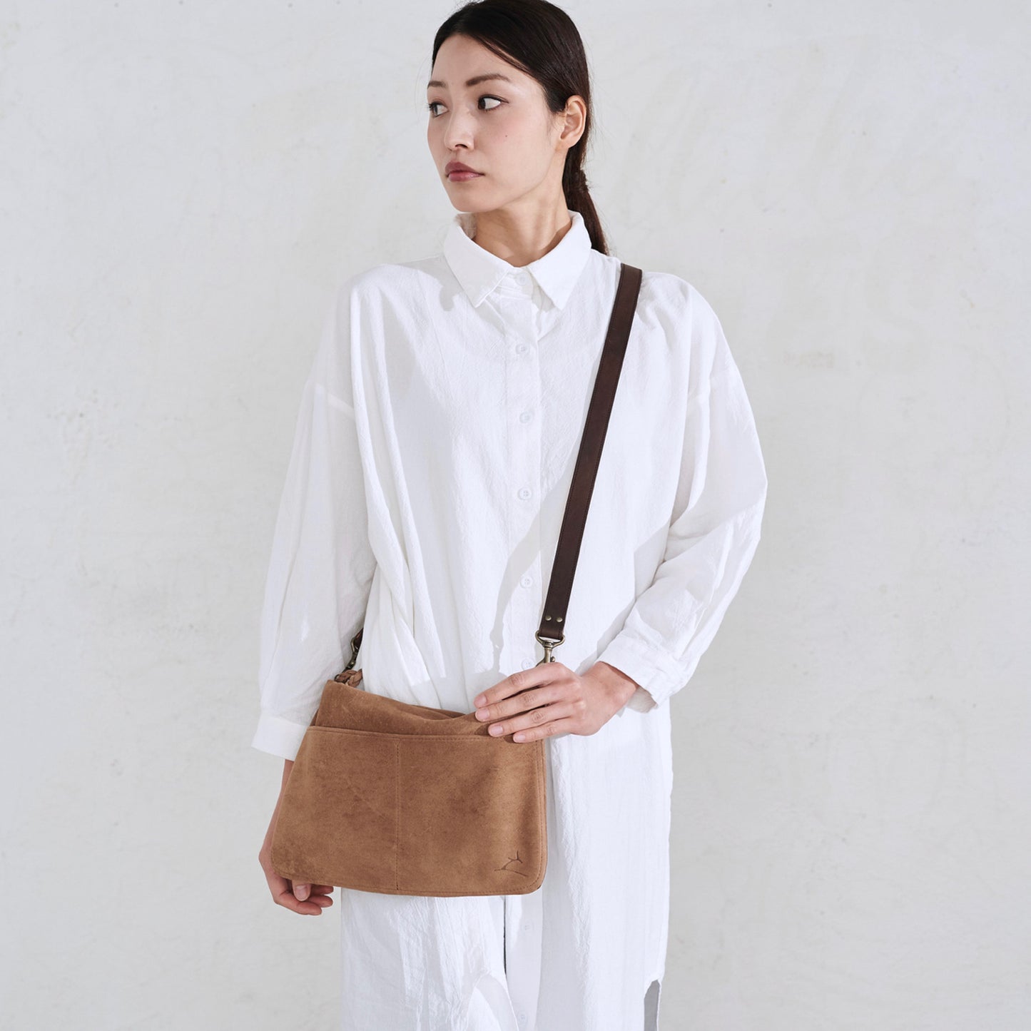 ENISICA ハンシカ・サコッシュ