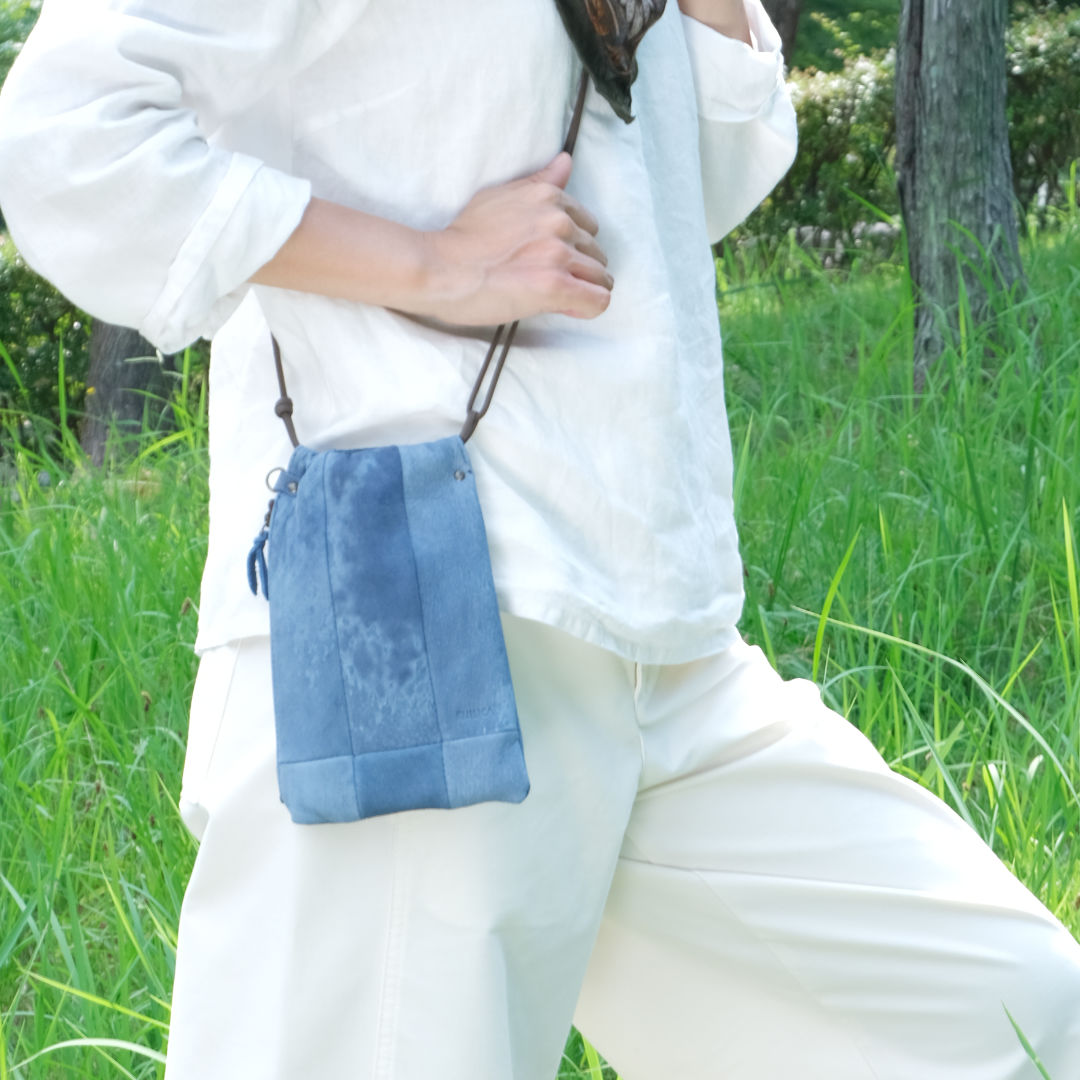 ENISICA 【国産ジビエ鹿革】ツギシカ・スマートフォンポシェット