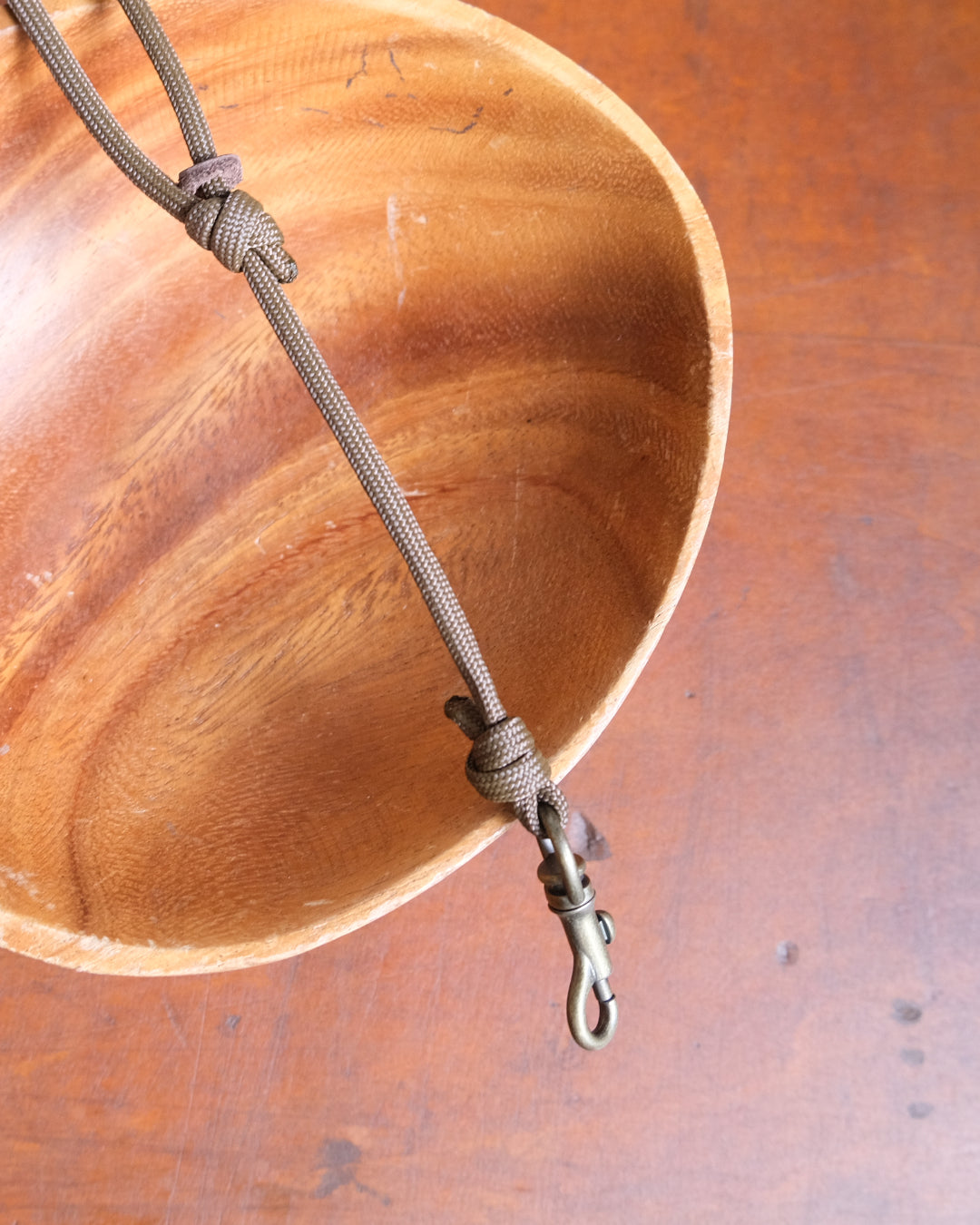 ENISICA ショルダーパラコードベルト（牛革肩パッド付き）