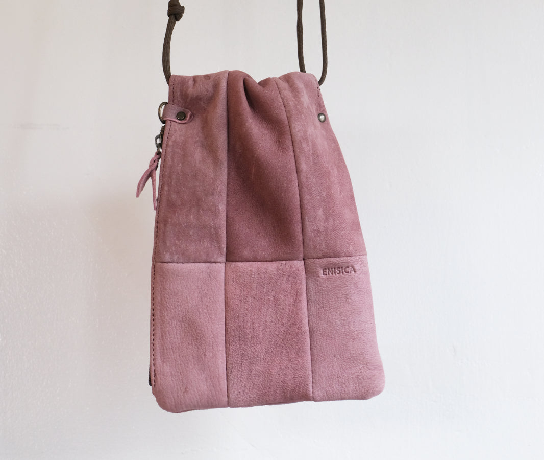 ENISICA 【国産ジビエ鹿革】ツギシカ・スマートフォンポシェット