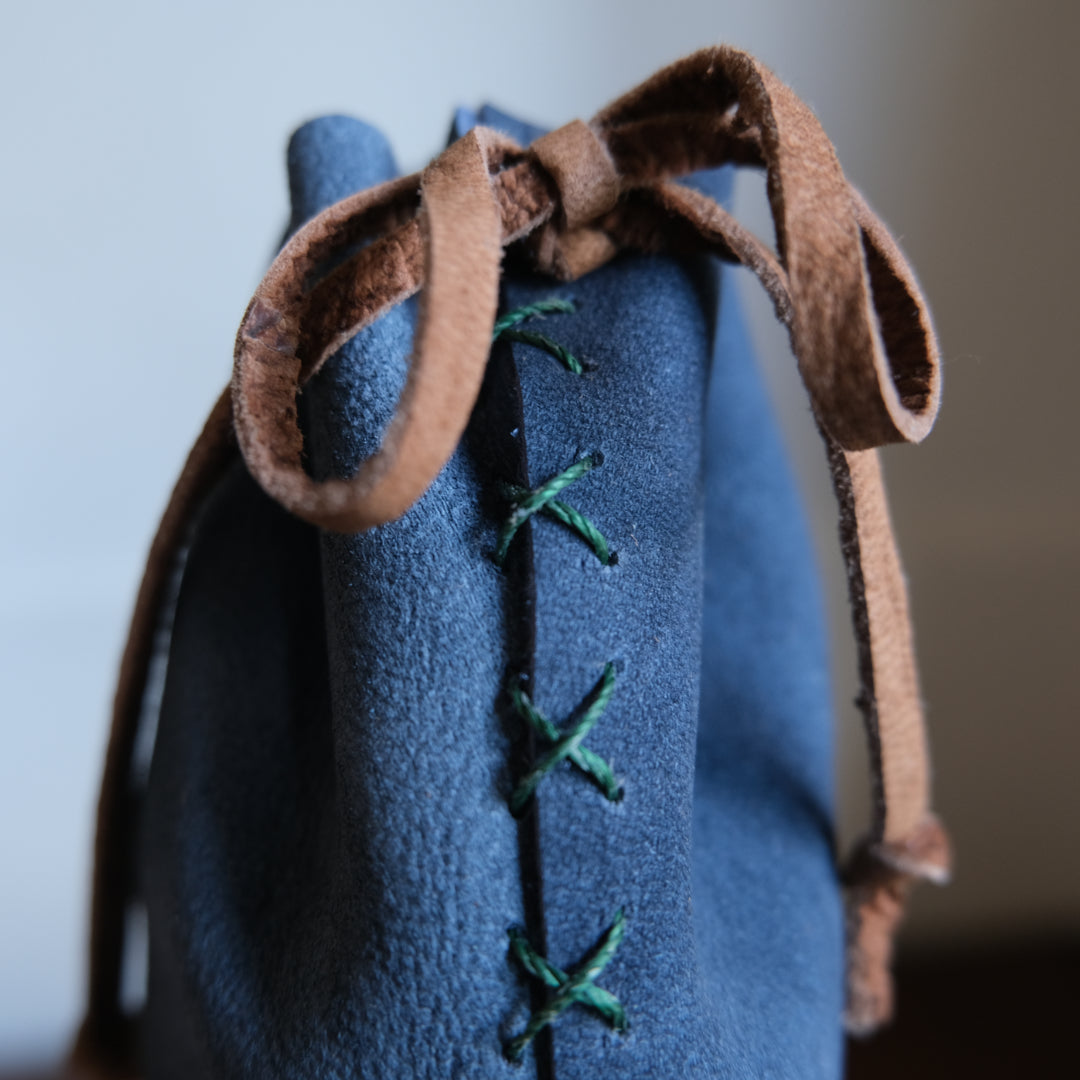 【2025/12/6(土) 10:15AM】国産ジビエ鹿革 クリスマスソックス ワークショップ ご予約 【初～中級】